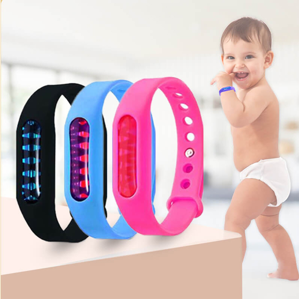 Silicone-Mosquito-Repellent-Bracelet.jpg